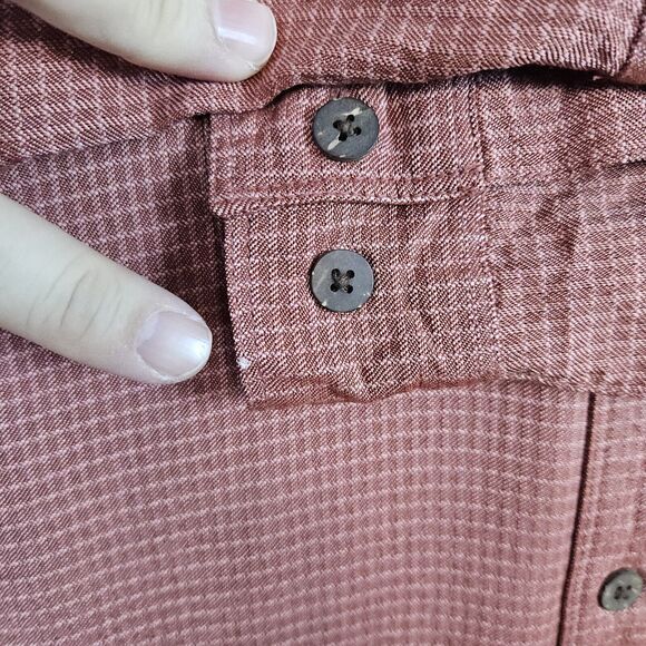 Tommy Bahama Men's 100% Silk Shirt Size M Burnt Orange Checks UNDERARM WEAR FLAW - Picture 7 of 16